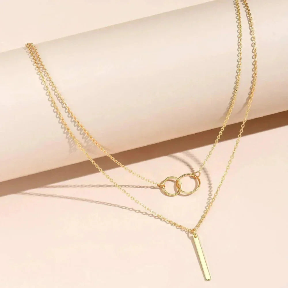 Eliana – Vintage Gold Dual Circle Pendant Necklace